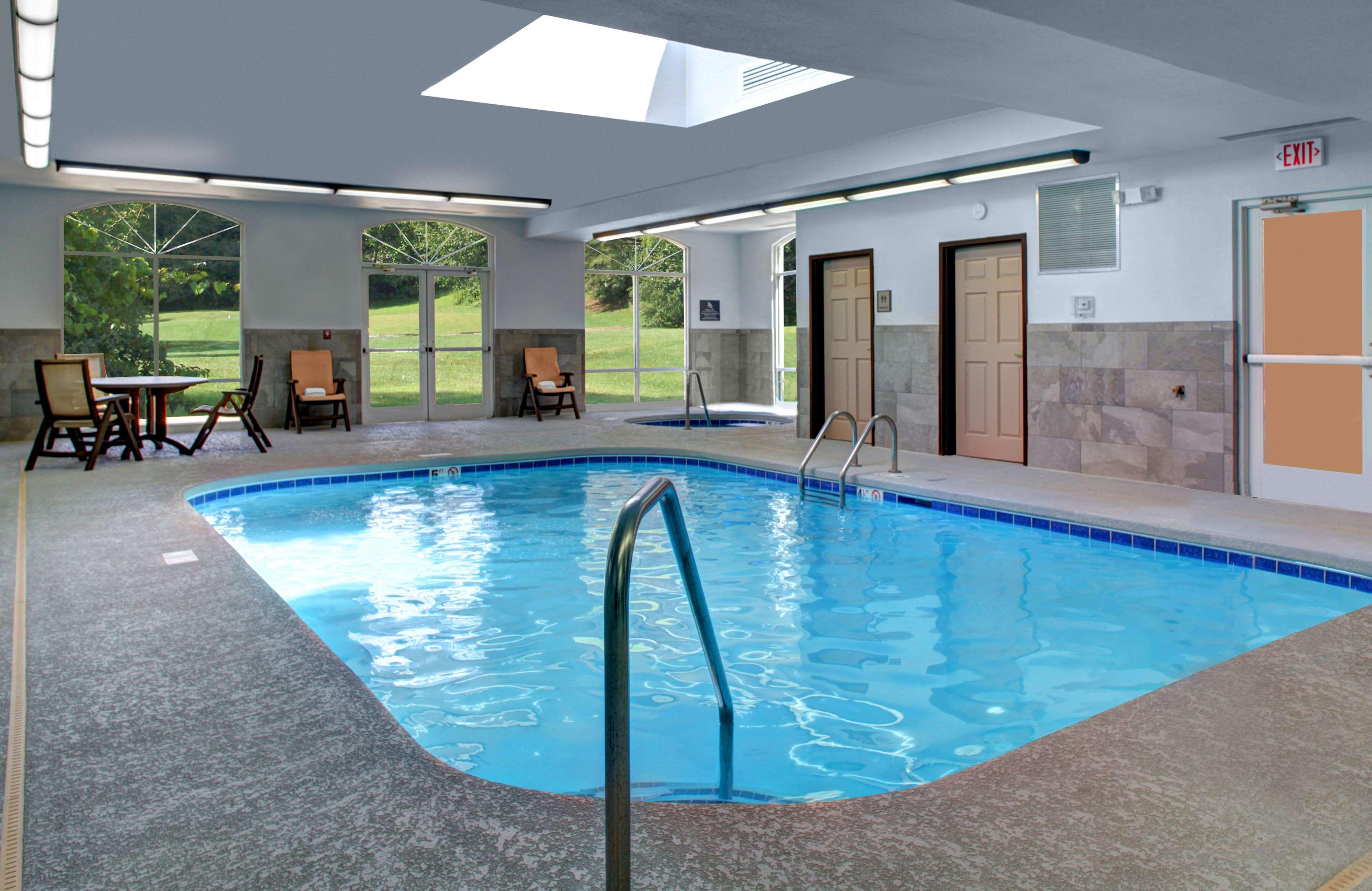 Country Inn & Suites By Radisson Asheville Downtown Tunnel Road Kültér fotó