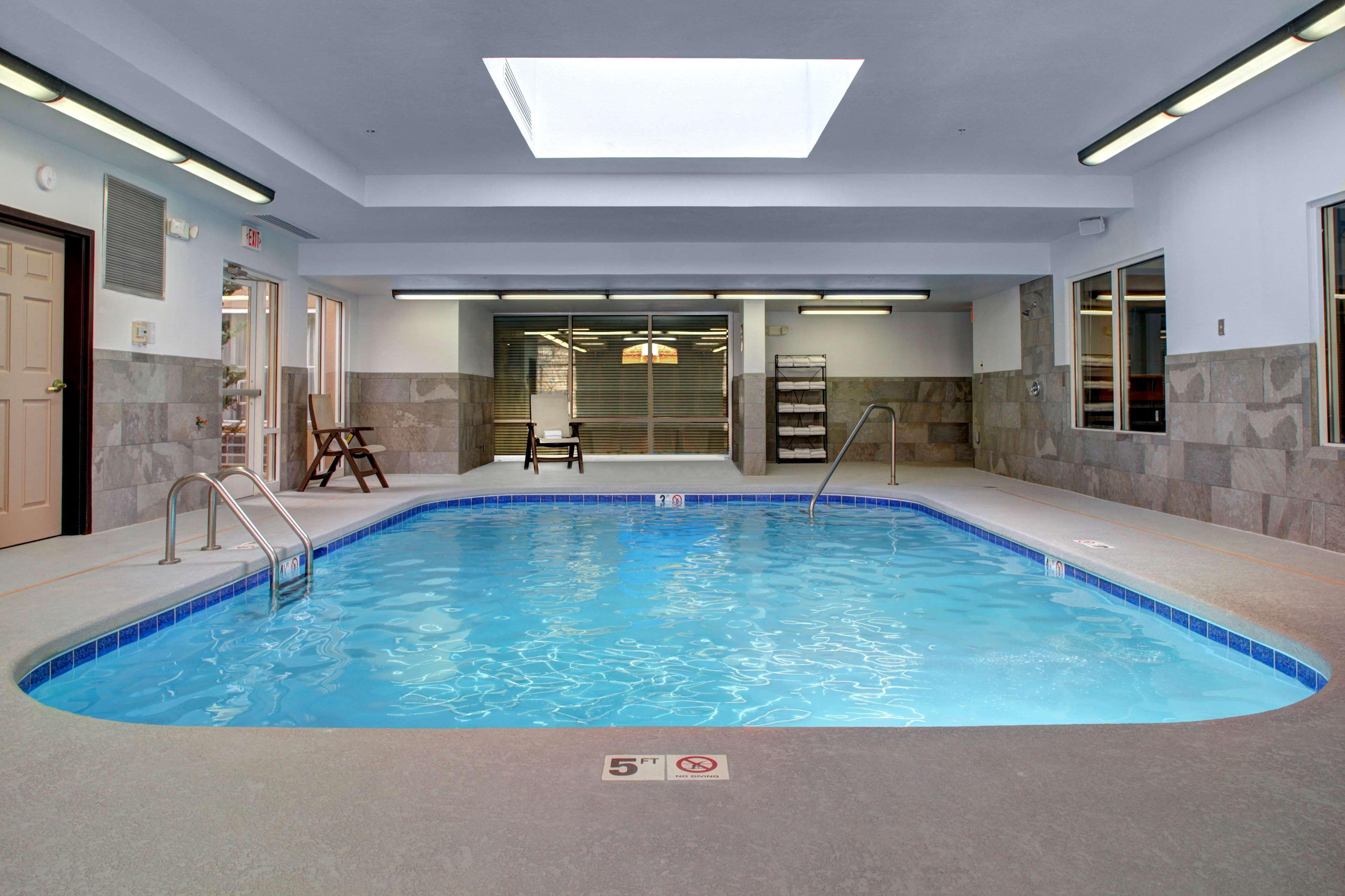 Country Inn & Suites By Radisson Asheville Downtown Tunnel Road Kültér fotó