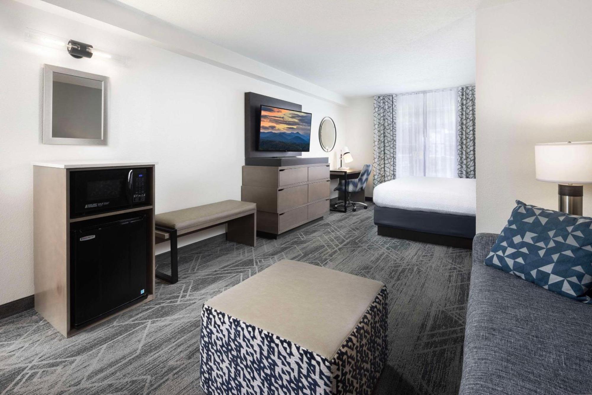 Country Inn & Suites By Radisson Asheville Downtown Tunnel Road Kültér fotó