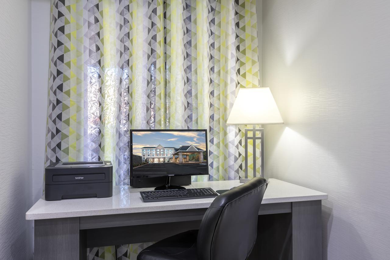 Country Inn & Suites By Radisson Asheville Downtown Tunnel Road Kültér fotó